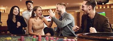 1470 High Roller high-limit slot game displayed on a Philippine smartphone browser